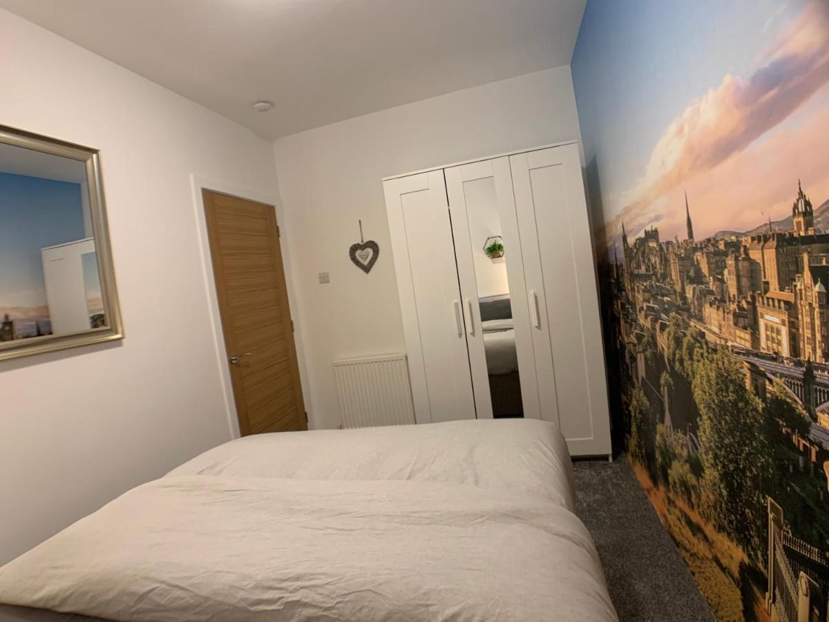 Maria- Bright And Modern City Center Apartment . EDI Kültér fotó